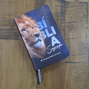 Segunda imagem do produto Bíblia Sagrada Leão | ARA | Edição de Bolso