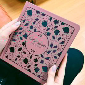 Segunda imagem do produto Bíblia Sagrada Leia e Anote | NVT | Letra Normal | Capa Dura Enraizada