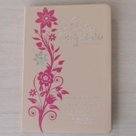 Segunda imagem do produto Bíblia Sagrada | Letra Gigante | ARC | Harpa Avivada e Corinhos | Capa PU Luxo Rosê e Pink