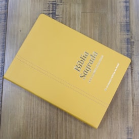 Segunda imagem do produto Bíblia Sagrada | NAA | Letra Normal | Capa Couro Legítimo Açafrão