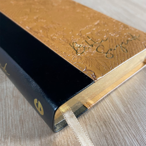 Segunda imagem do produto Bíblia Sagrada | NVT | Letra Grande | Capa Luxo Duotone