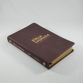 Segunda imagem do produto Bíblia Sagrada | NVT Letra Normal | Marrom / Luxo