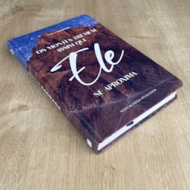 Segunda imagem do produto Bíblia Sagrada Os Montes | NAA | Letra Normal | Capa Dura