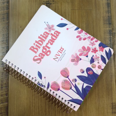 Segunda imagem do produto Bíblia Sagrada Para Anotações Espiral | NVI | Letra Normal | Floral Cartoon