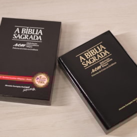 Segunda imagem do produto Bíblia Sagrada RCM | ACF | Letra Gigante | Capa Recouro Alligator Preta