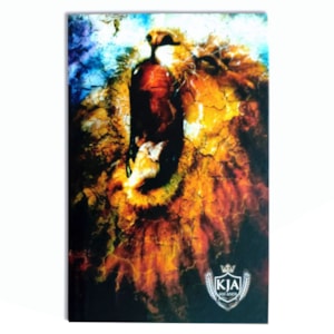 Bíblia Sagrada Slim Leão Rugido | KJA | Letra Normal | Capa Dura