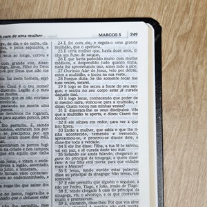 Bíblia Sagrada Slim Média | ACF | Letra Normal | Capa Preto Luxo C/ Índice