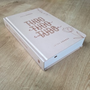 Segunda imagem do produto Bíblia Sagrada Tudo Crê | NVT | Letra Grande | Capa Dura