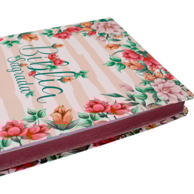 Segunda imagem do produto Bíblia Sagrada Ultrafina Flores | NAA | Letra Normal | Capa Ilustrada