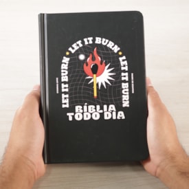 Segunda imagem do produto Bíblia Todo Dia com Espaço para Anotações | AM | Letra Normal | Capa Dura Let It Burn