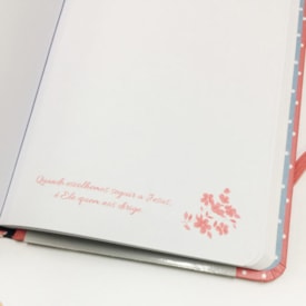 Segunda imagem do produto Caderno Pão Diário Notas | Floral Preta
