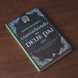 Segunda imagem do produto Caminhando com Deus Pai | Magno Paganelli