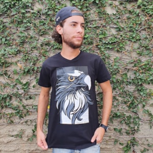 Camiseta Águia Retrato | Preta | Pecado Zero