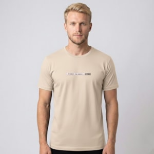 Camiseta Bege | O Amor Me Amou