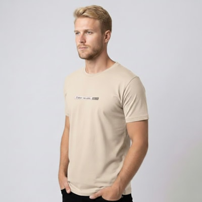 Segunda imagem do produto Camiseta Bege | O Amor Me Amou