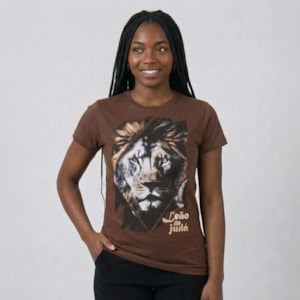 Segunda imagem do produto Camiseta Feminina Marrom | Leão de Judá | P