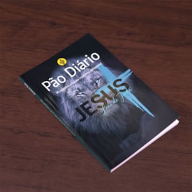 Segunda imagem do produto Devocional Pão Diário | Capa Leão de Judá