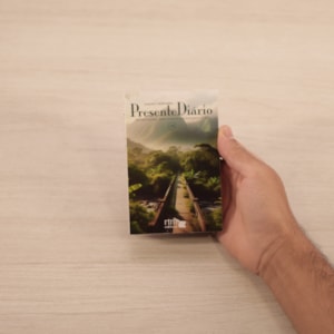 Segunda imagem do produto Devocional Presente Diário Mini | Vol 28 | Capa Brochura Paisagem