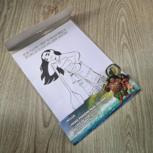 Segunda imagem do produto Disney Moana um Mar de Aventuras | Colorindo com Adesivos