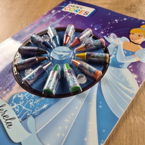 Segunda imagem do produto Diversão Colorida | Cinderela