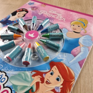 Segunda imagem do produto Diversão Colorida | Disney Princesa