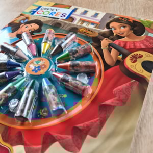 Segunda imagem do produto Diversão Colorida | Elena de Avalor