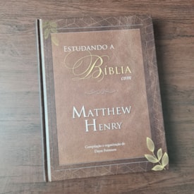 Segunda imagem do produto Estudando a Bíblia com Matthew Henhy
