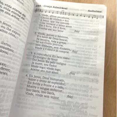 Segunda imagem do produto Hinário Cantor Cristão Com Letra | Grande | Capa Brochura Candy Tiffany