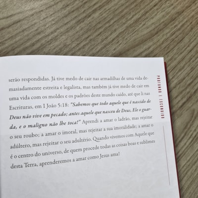 image_63fefca6-dd72-44e7-9d19-47f9dcde484e