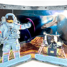 Segunda imagem do produto Livro 3D Carrossel | Explorando o Espaço