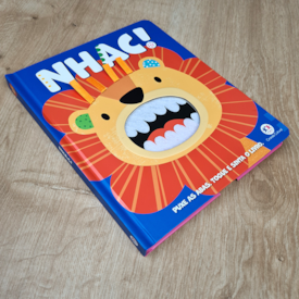 Segunda imagem do produto Nhac! | Toque e Sinta o Livro