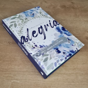 Segunda imagem do produto Nova Bíblia Viva Alegria | Letra Normal | Capa Dura