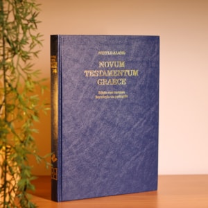 Segunda imagem do produto Novum Testamentum Graece | O Novo Testamento em Grego | Capa Dura Azul