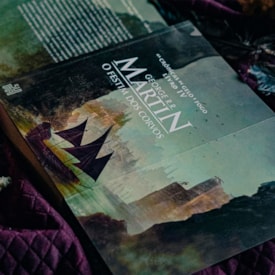 Segunda imagem do produto O Festim dos Corvos | George R.R. Martin | Livro 4