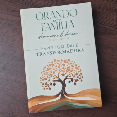 Segunda imagem do produto Orando em Família | Devocional Diário | Edição Especial