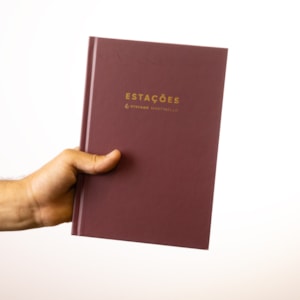 Segunda imagem do produto Planner Estações Bordô | Viviane Martinello