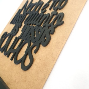 Segunda imagem do produto Quadro Porta Chaves | Café é sempre uma boa ideia | Preto