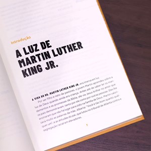 Só a Luz é Capaz | Martin Luther King Jr.