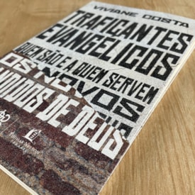 Segunda imagem do produto Traficantes Evangélicos | Viviane Costa