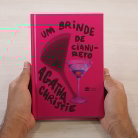 Segunda imagem do produto Um Brinde de Cianureto | Agatha Christie